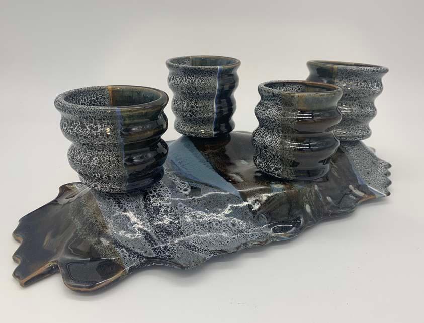  / Ceramic cups and platter by Camila Peña  
