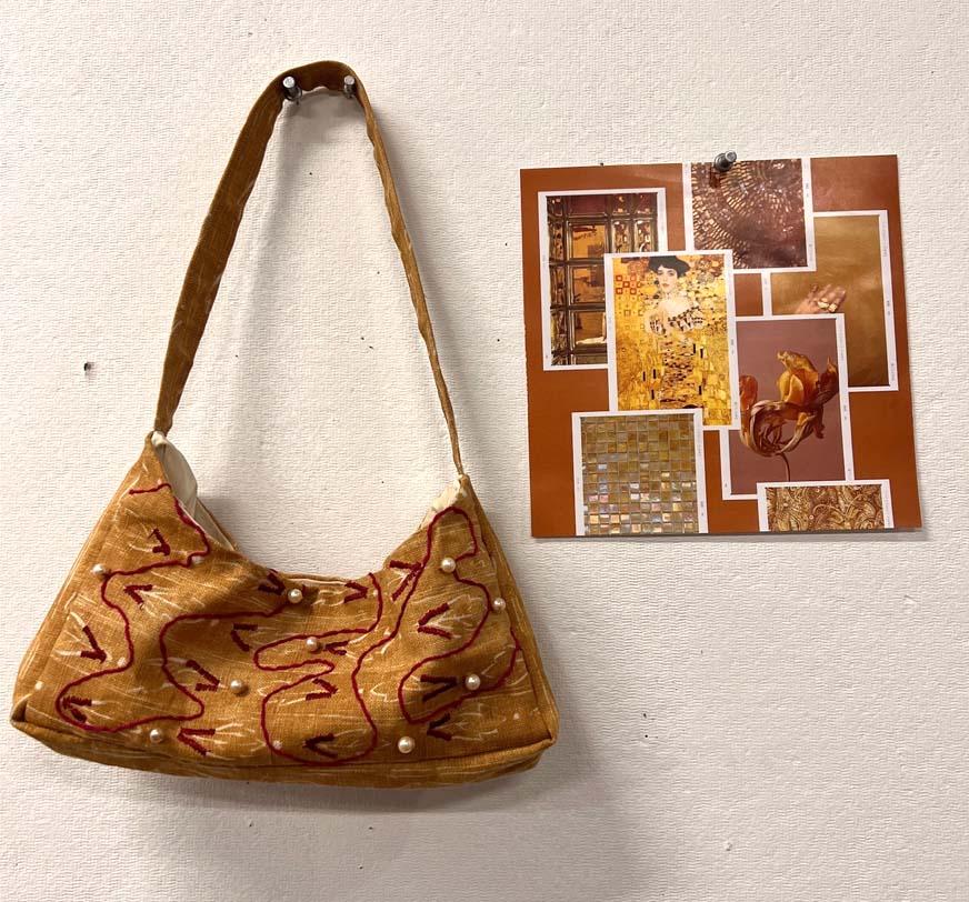  / Handmade handbag by Esra Sharif 
