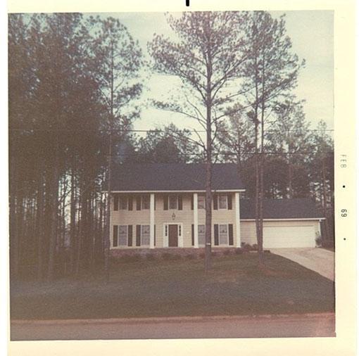  / First Geer Family home, Hampton Hall (Brookhaven), Atlanta, 1969.  
