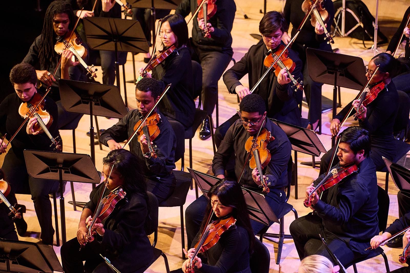 KSU's String Area 2023 convert, where violin players and talented musicians took the stage / 