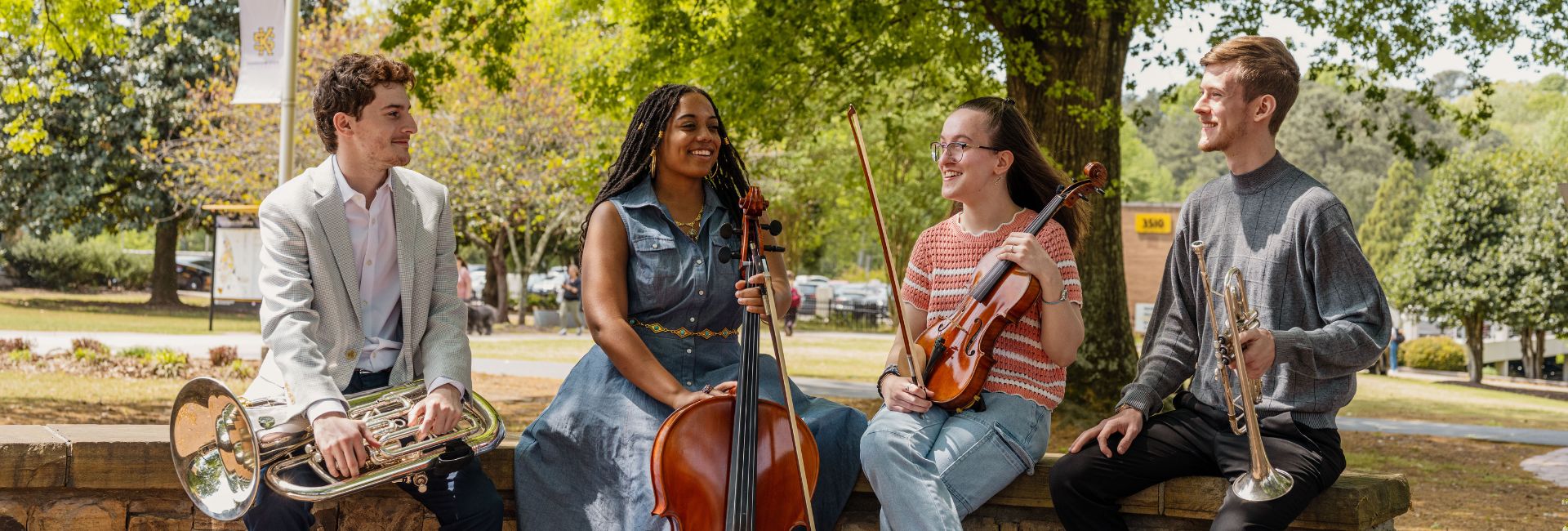 music_students_sitting_together