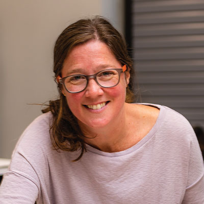 headshot of female artist amy pleasant