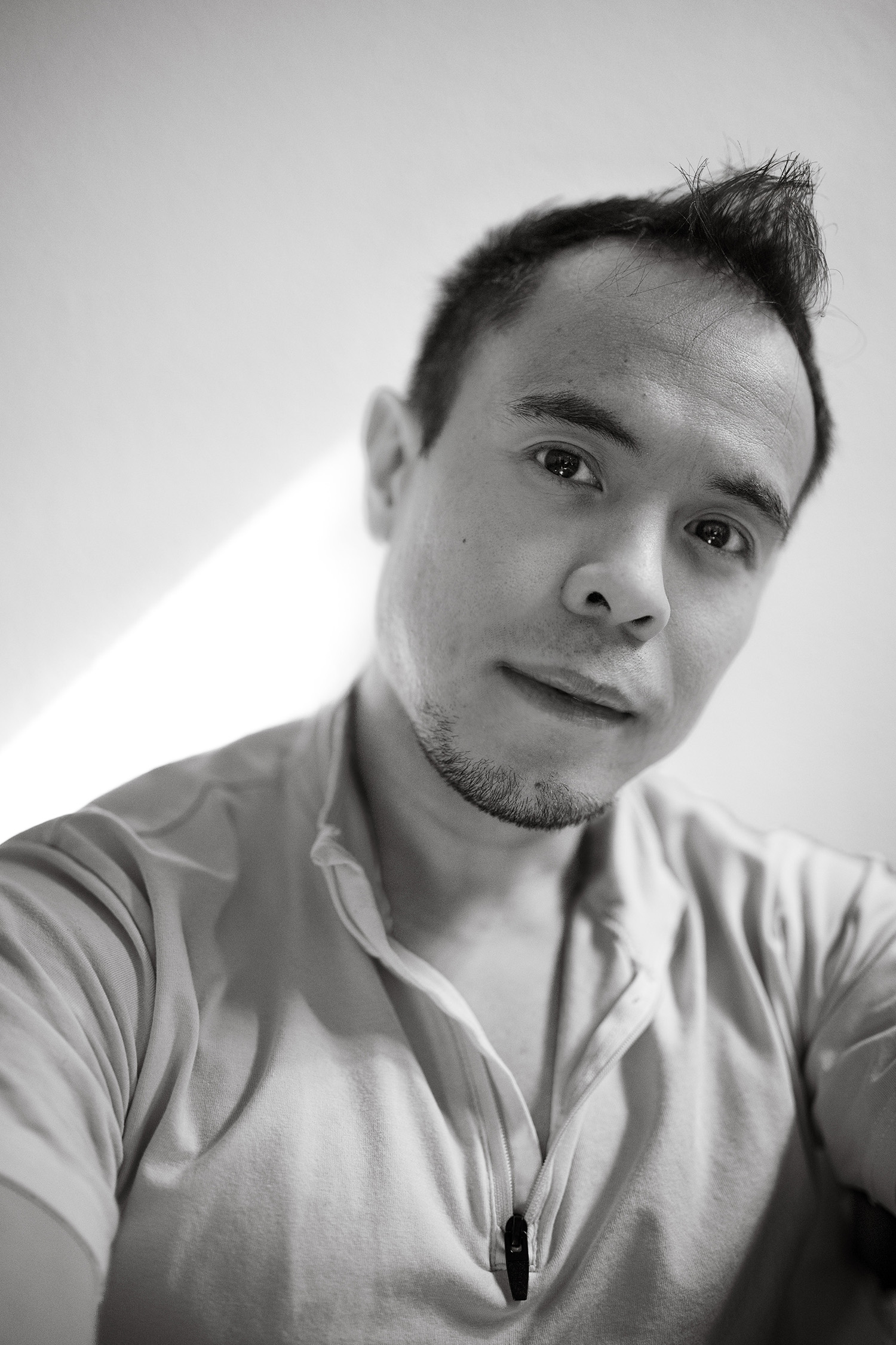 leandro damasco headshot
