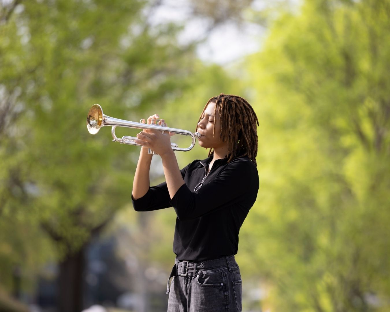trumpet_player