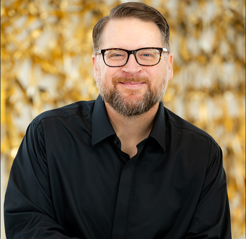 dr nathaniel parker headshot