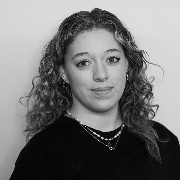 Sofia farashian headshot