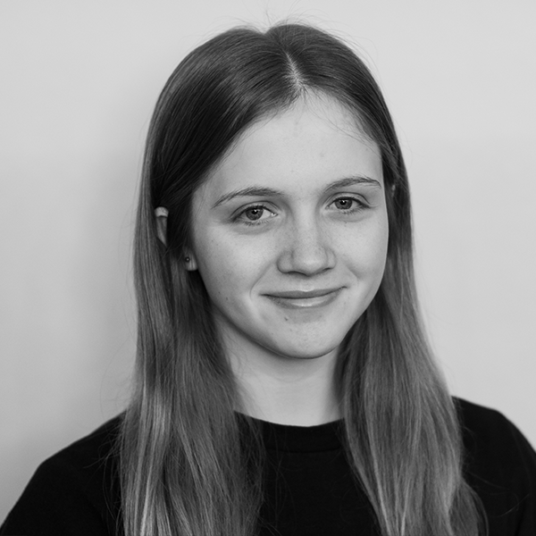 sophia hibbs headshot