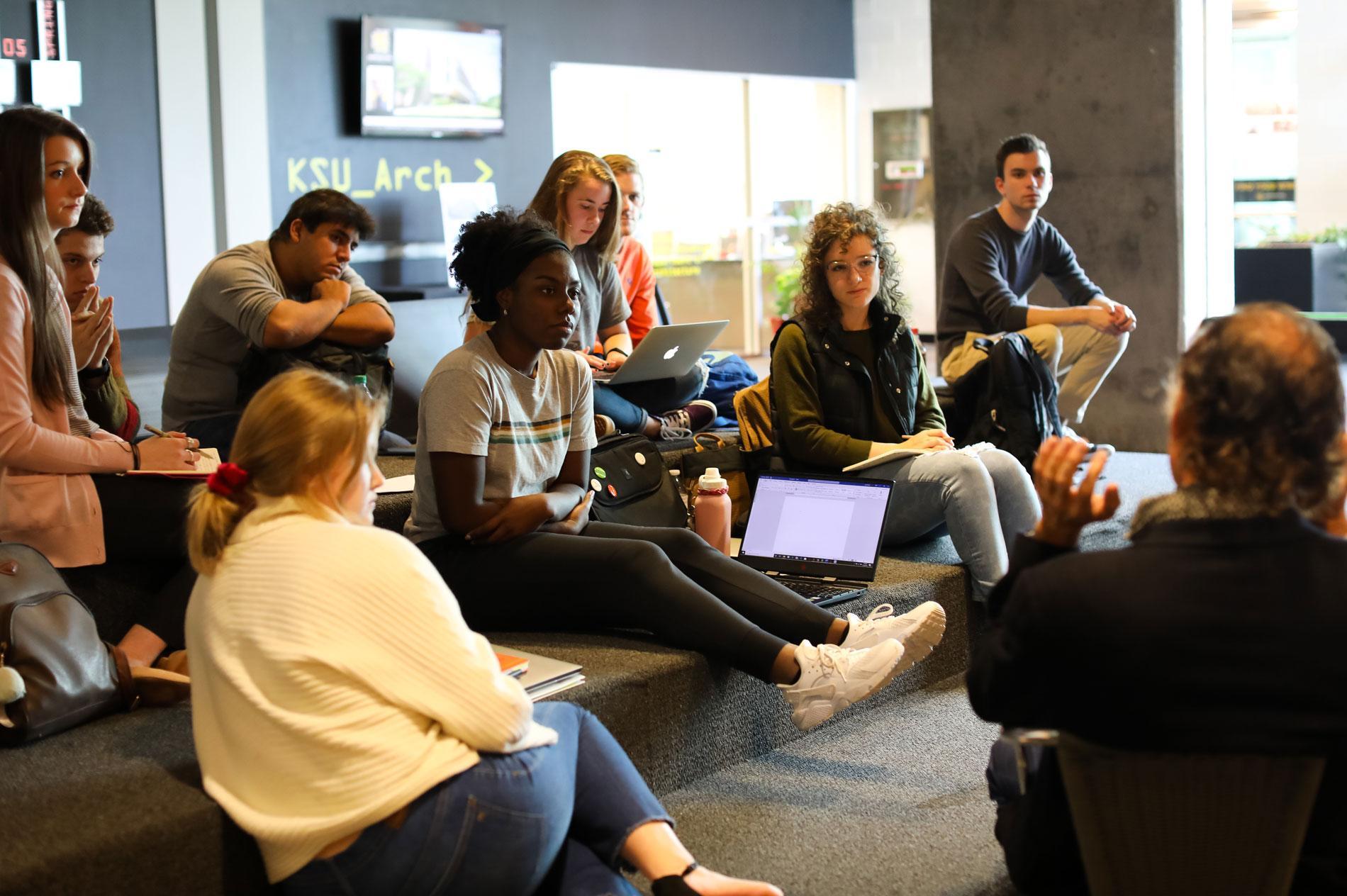  / ksu architecture students listening to Turan Duda speaking 