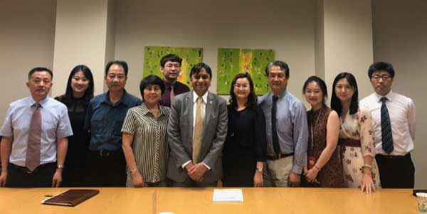 Interim Dean of the College of Architecture and Construction Management meets with Delegation of Hubei Business College, Wuhan, China