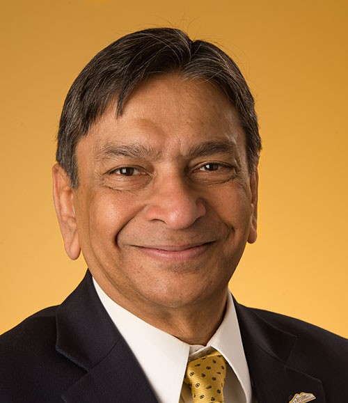 Khaled Siddiqi headshot. 