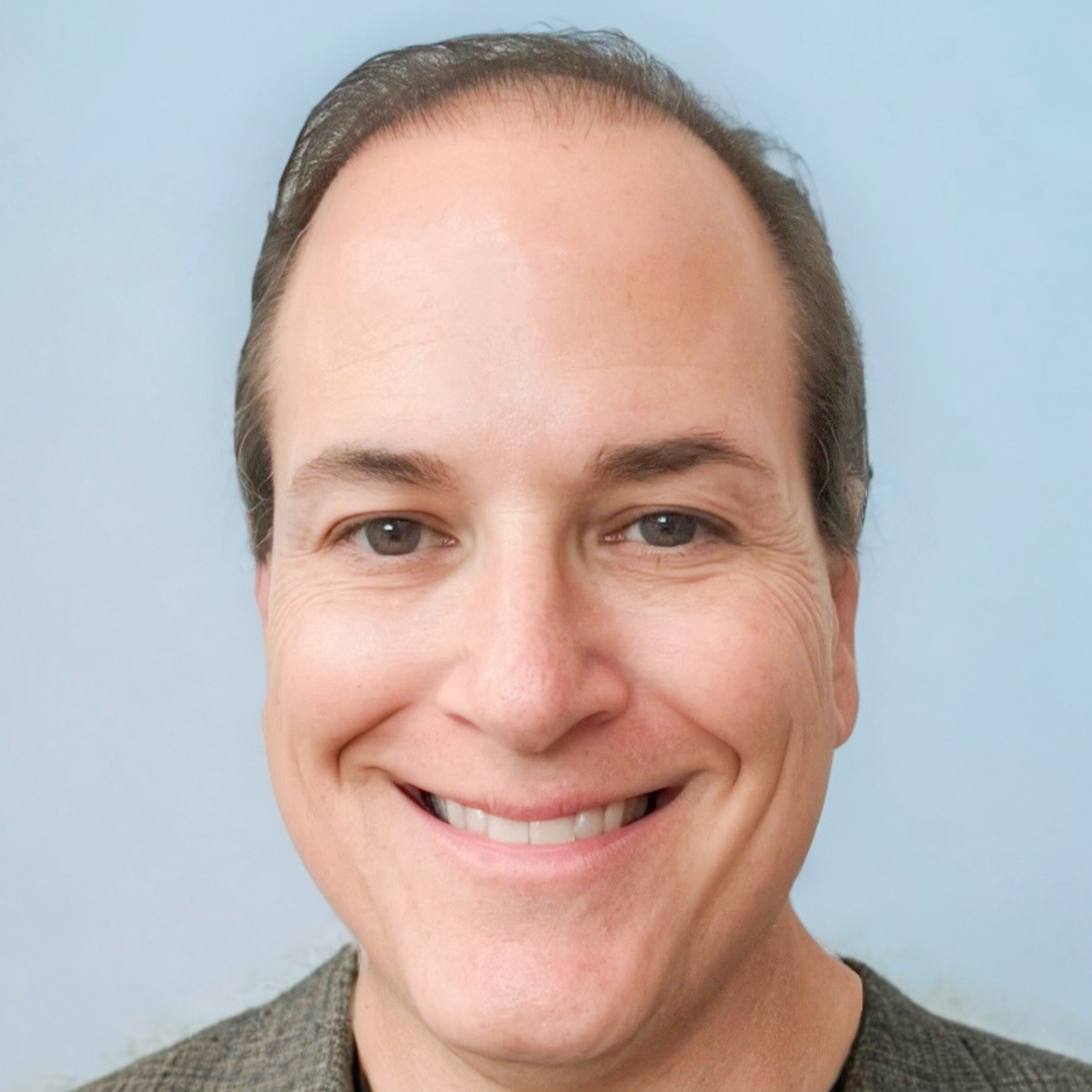 Louis Marino headshot