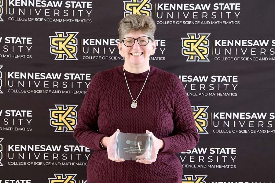 Marina Koether - Outstanding Teaching Award  / Marina Koether - 2021-2022 Distinguished Outstanding Teaching Award 