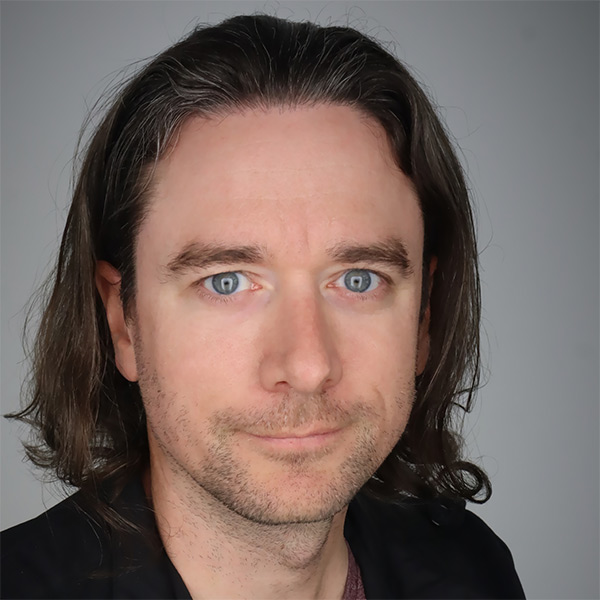 Mario Bretfeld headshot