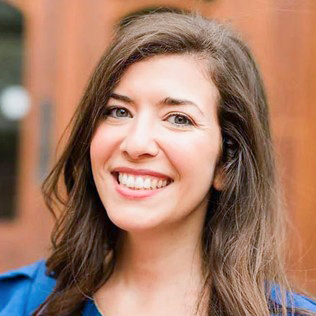 Victoria Lagrange headshot