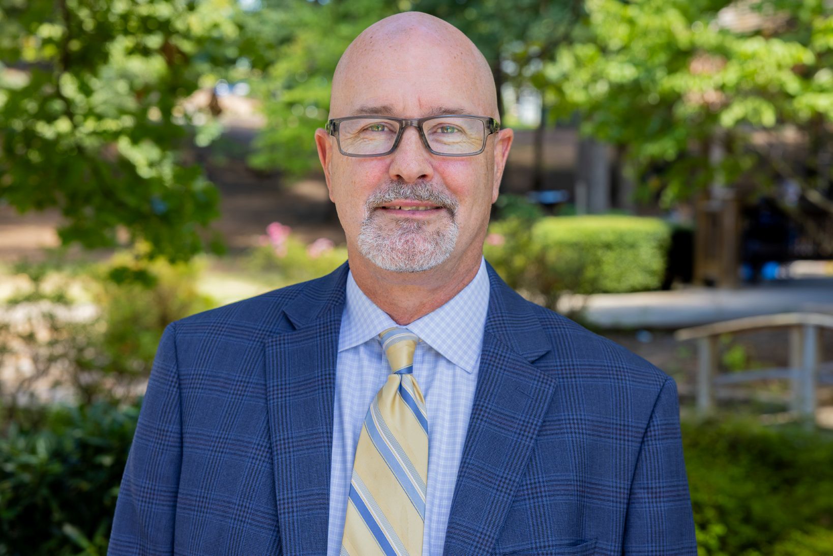 Dr. Dean Dabney