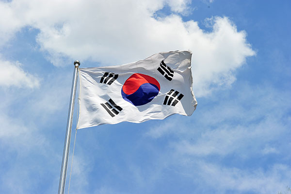 korean flag on flagpole