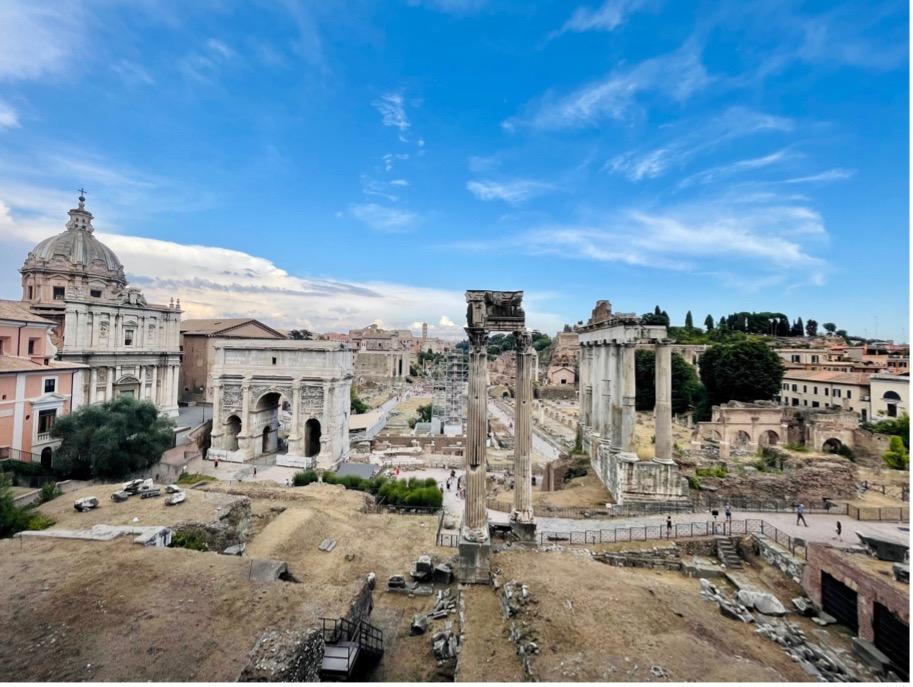 Category: Natural or Manmade Beauty - Second Place  / Category: Natural or Manmade Beauty - Second Place "Roman Forum" Annika Collett Italy 