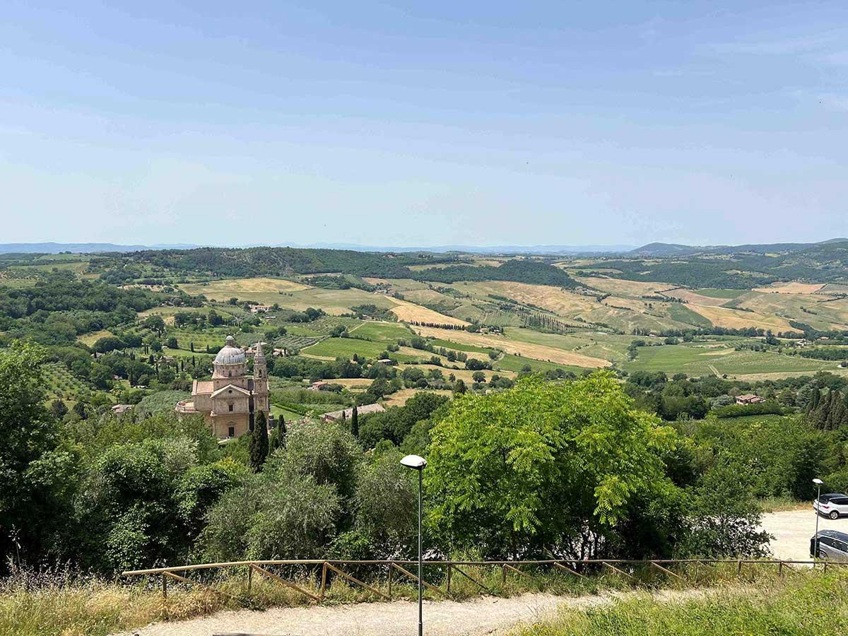 Montepulciano, Italy  / Montepulciano, Italy 