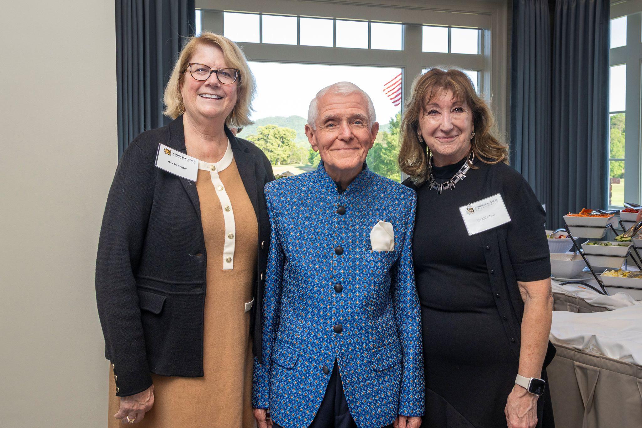 International Achievement Awards and Scholarship Ceremony 2026 / Ceremony attendees posing for a photo. 