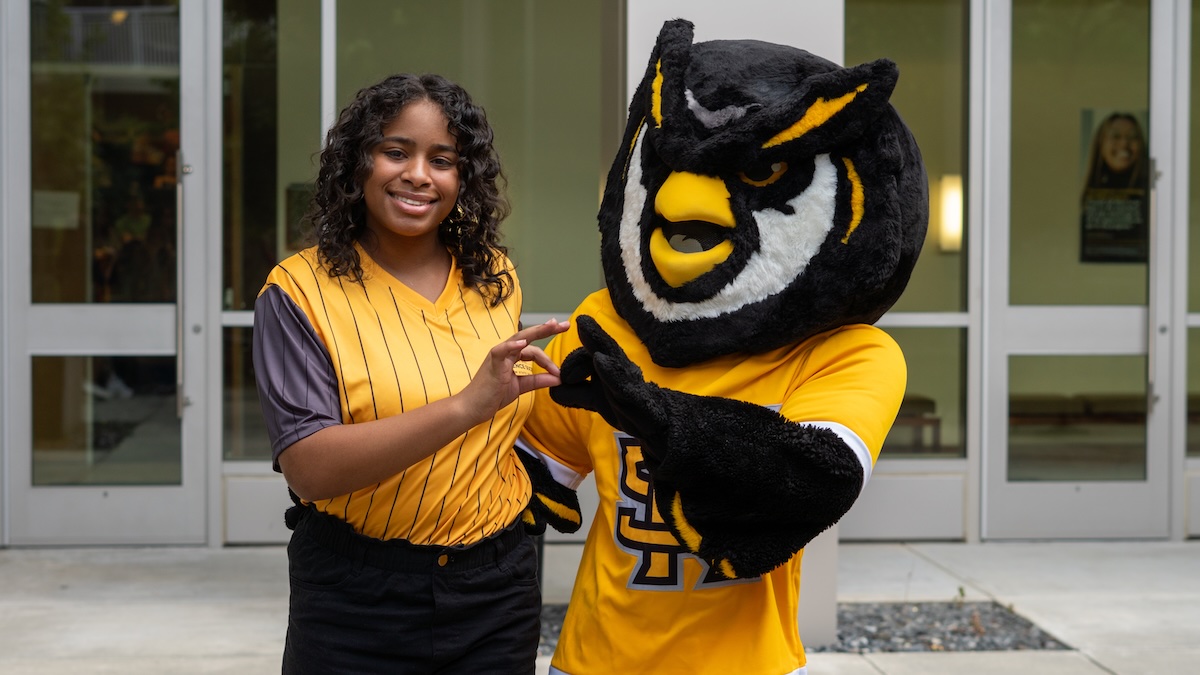 tamia thomas with scrappy