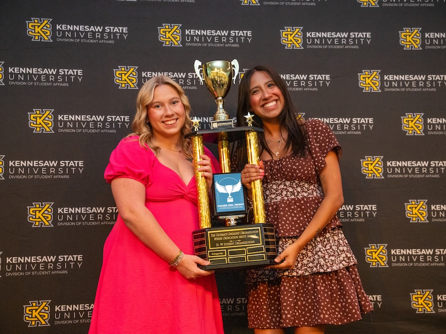 Golden Owl Trophy Winners Gamma Phi Beta