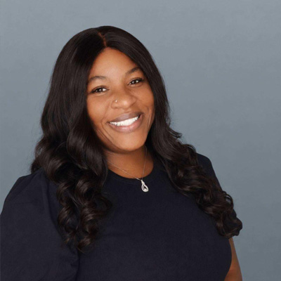 chelse hall headshot