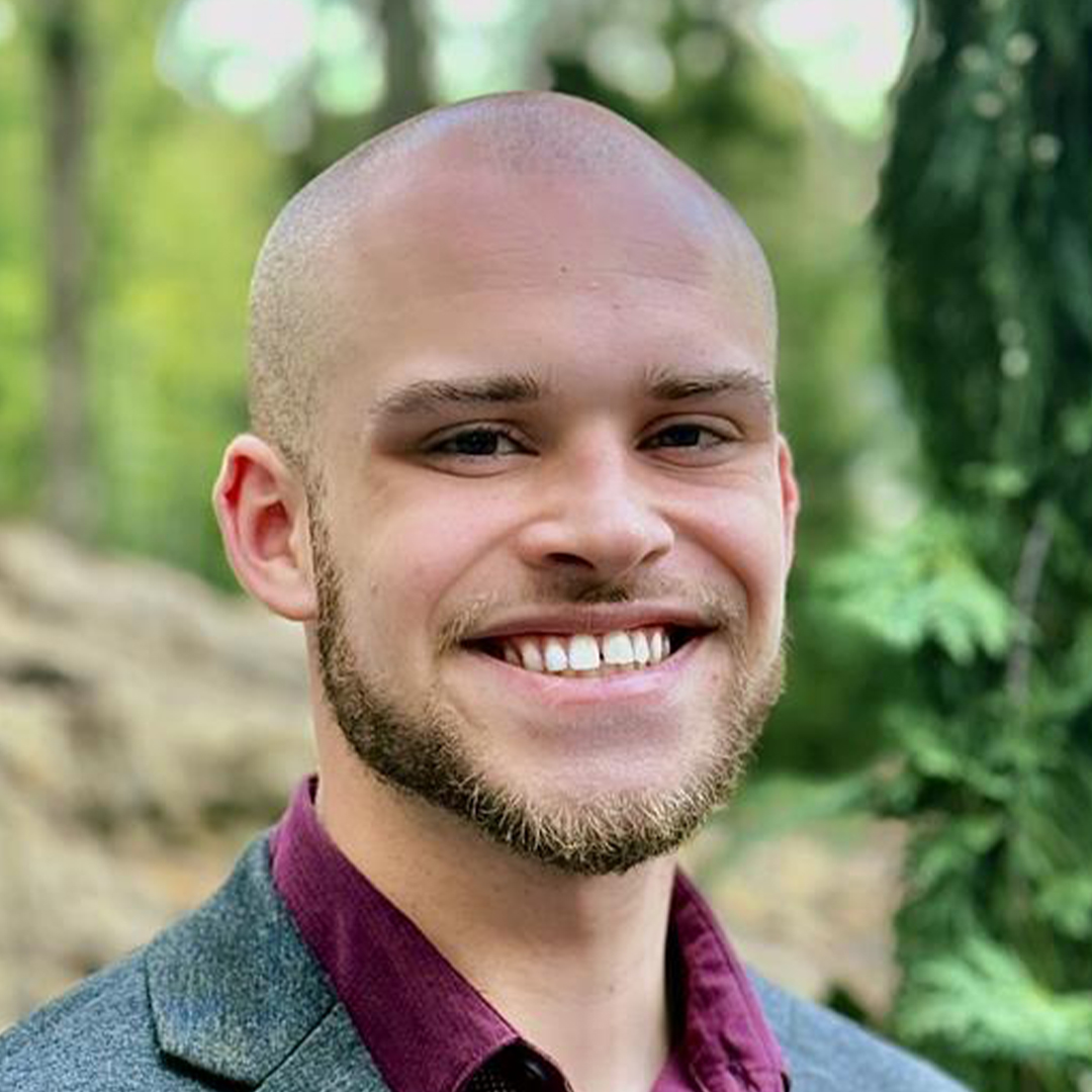 Evan Austin Headshot