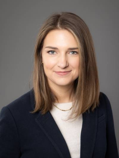 professional headshot of Lee White 