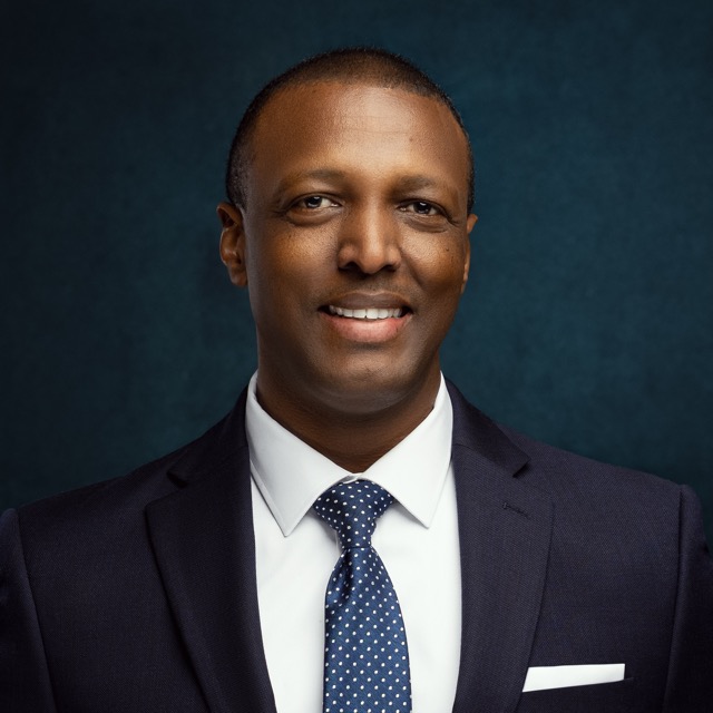 Professional Headshot of Darius Rubuga