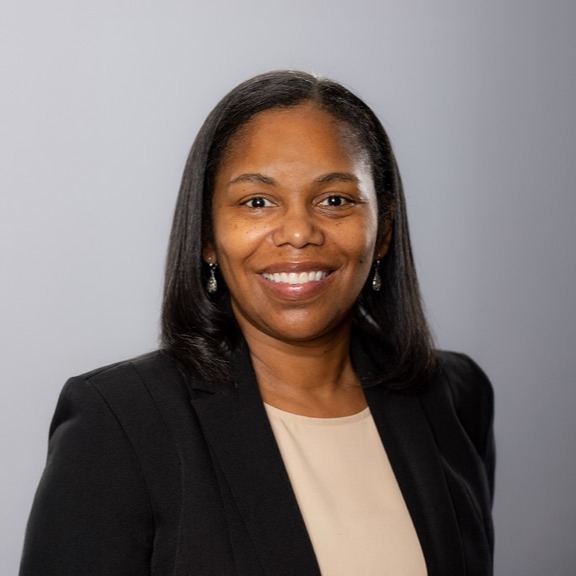 professional headshot of Rashida Dunn