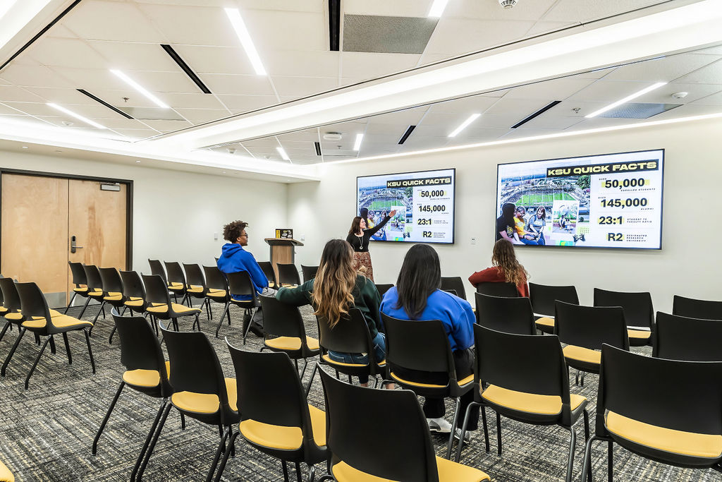 carmichael student center welcome center lecture room