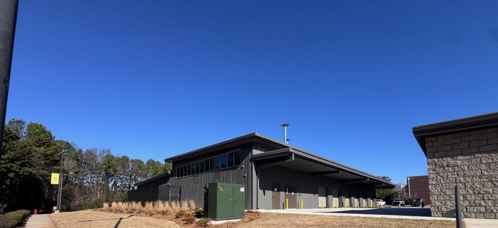 hornet hub exterior view from the side parking lot