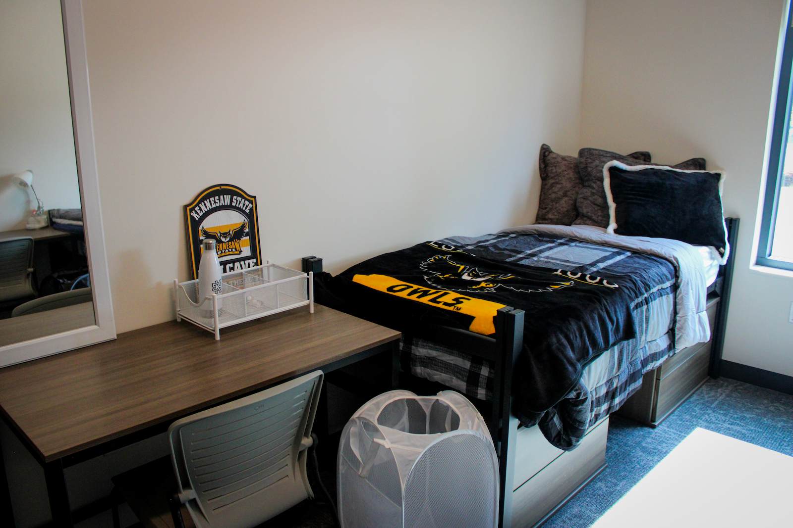 summit ii dorm space fully furnished