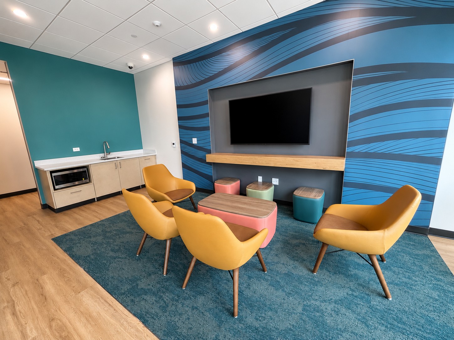 interior view of the summit ii north lounge 