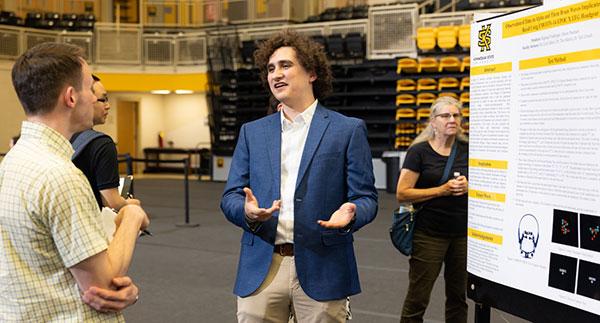 2022 Fall Symposium of Student Scholars  / Students and Attendees of the 2022 Fall Symposium of Student Scholars.