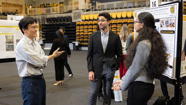 2022 Fall Symposium of Student Scholars  / Students and Attendees of the 2022 Fall Symposium of Student Scholars.