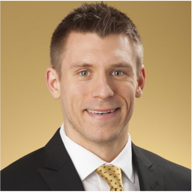 headshot of brian kliszczewicz