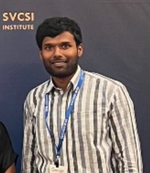 headshot of manohar raavi